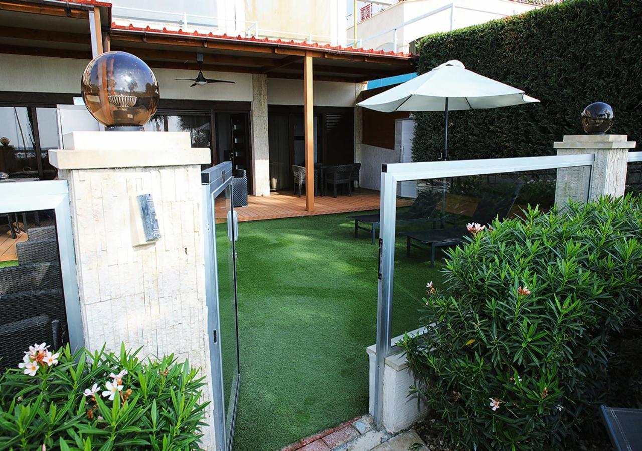Darlex Apartments Galatex Beach Center Limassol Exterior foto